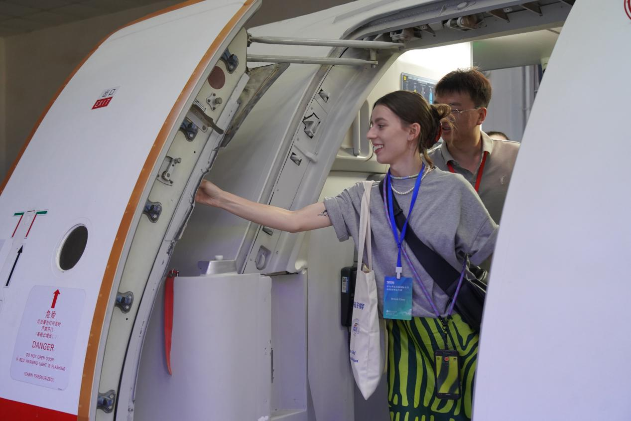 图片4.png 图片4.png